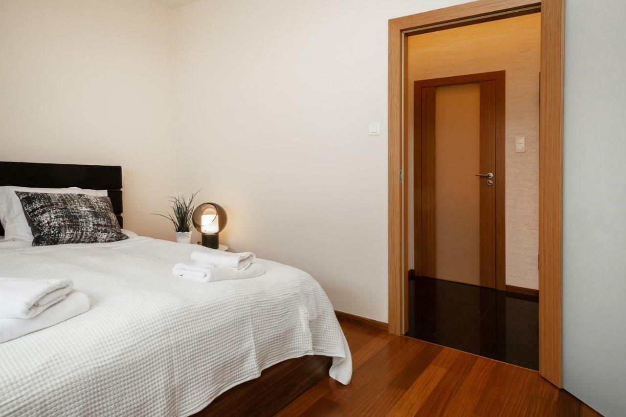 Warsaw Promenada Family Apartment By Noclegi Renters Extérieur photo